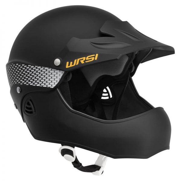 A black helmet with the word wresi on it.