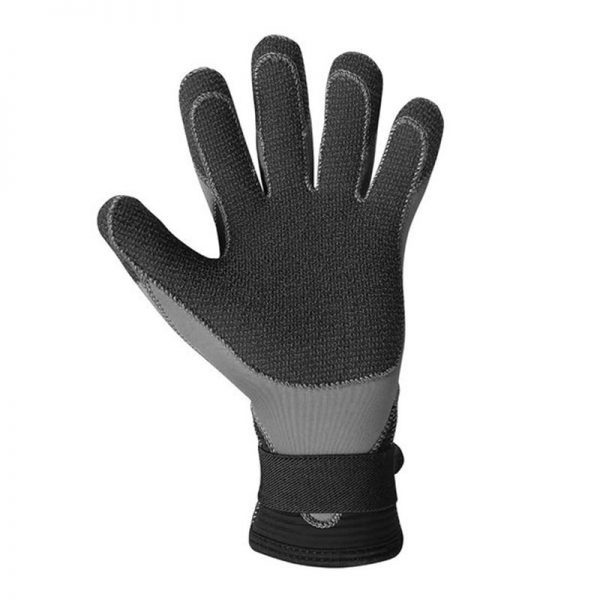 A pair of Aleutian K-Gloves, 5mm on a white background.