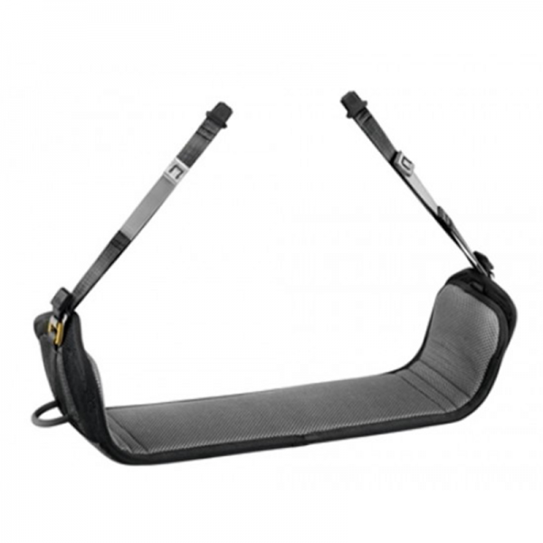 A black and gray 7040 PETZL PODIUM seat with two handles.