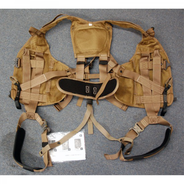 A 361 SPECIAL OPS FULL BODY HARNESS - L/XL with two straps and two straps.